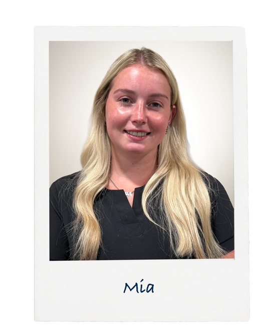 Mia, Dental Assistant